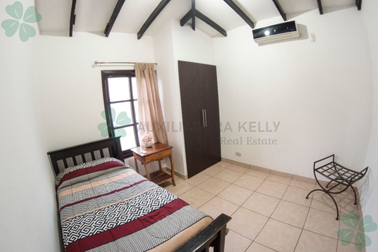Apartamento amueblado y seguro